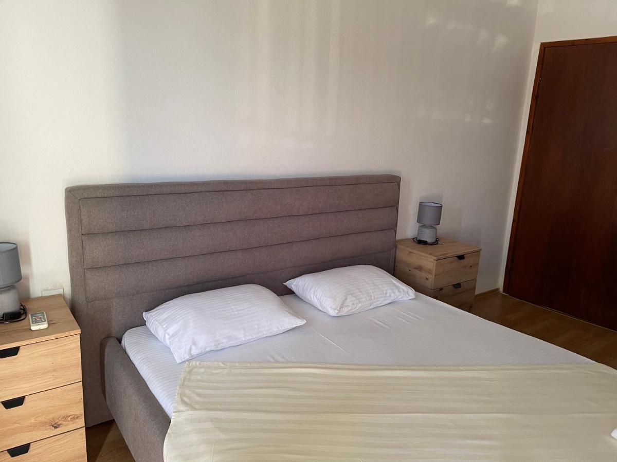 Apartaments Queen Ulcinj Exterior foto